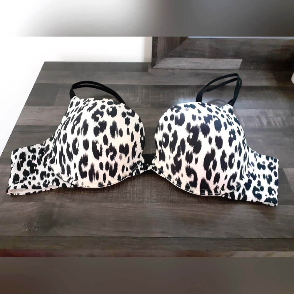 Victoria's Secret bra